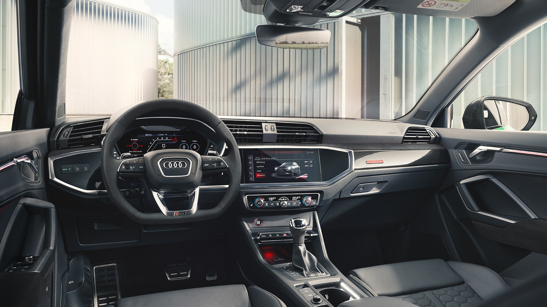 File:Audi RS Q3 Cockpit Interieur Innenraum.JPG - Wikipedia